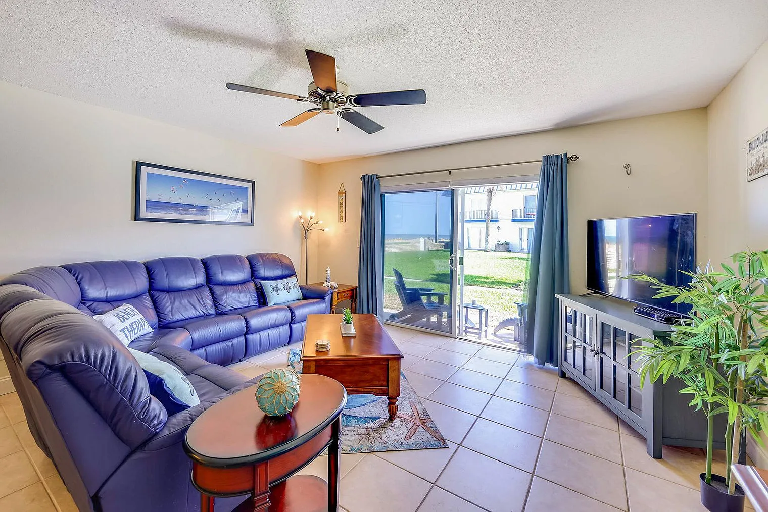 2 bed, 2.0 bath, 1173 sqft, $2,967 — Photo 1