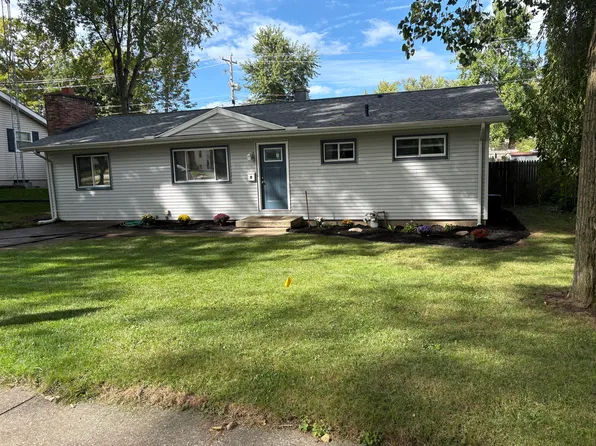 925 Wolcott Ave, Saint Joseph, MI 49085