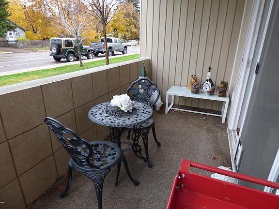 2nd image of 1333 Toole Ave