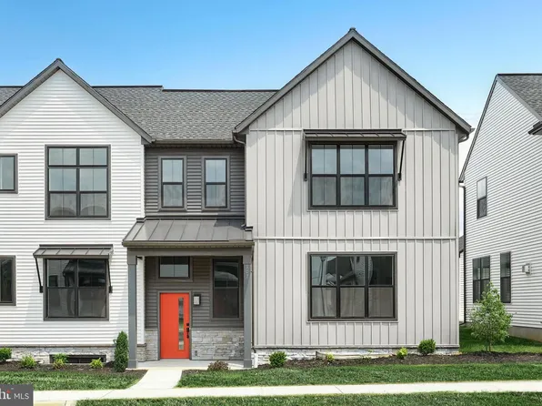 107 Madison Dr, Mechanicsburg, PA 17055