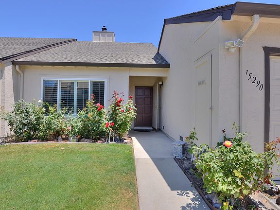 2nd image of 15290 Venetian Way