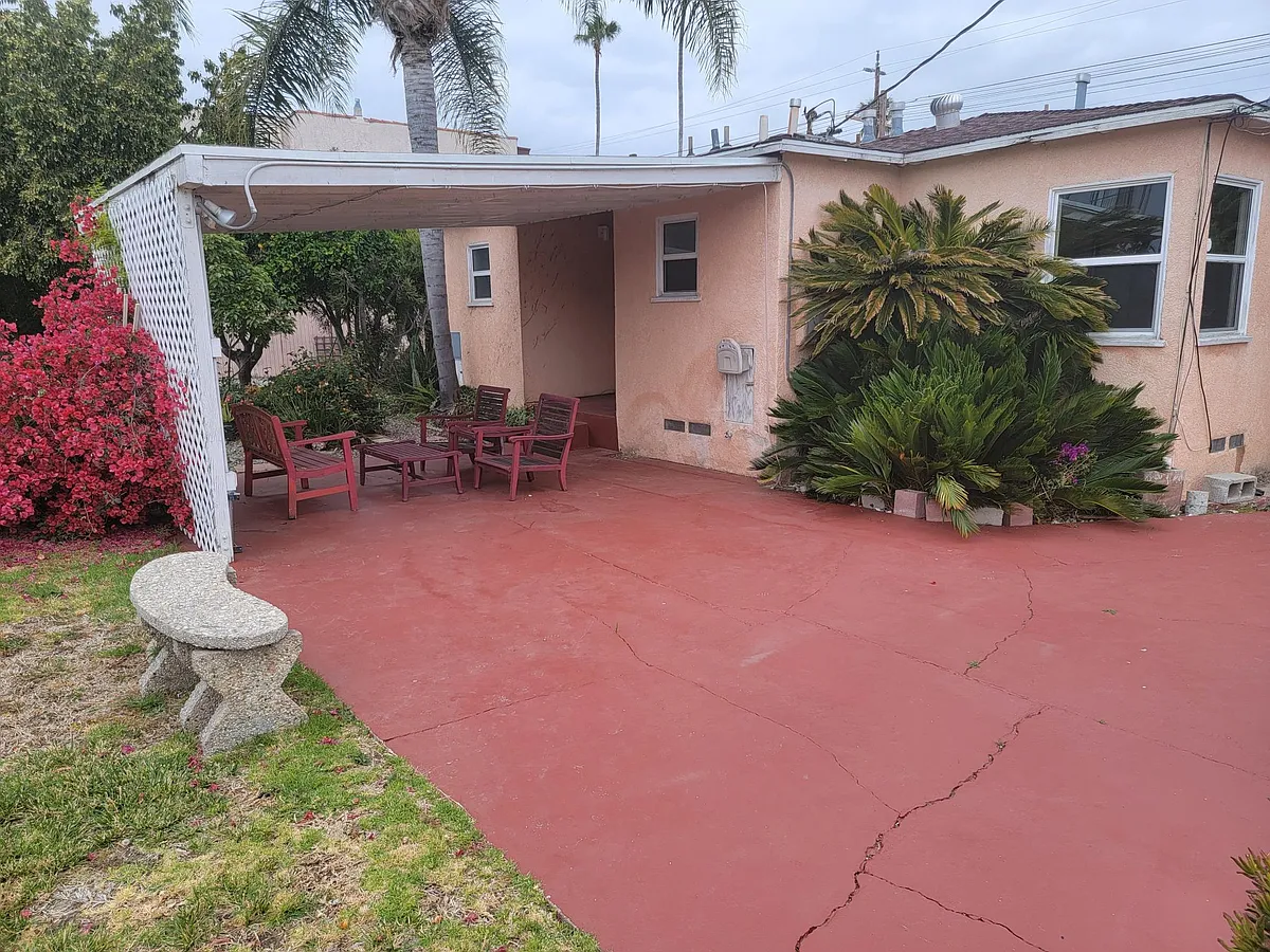 Building Photo - 1231 S Palos Verdes St