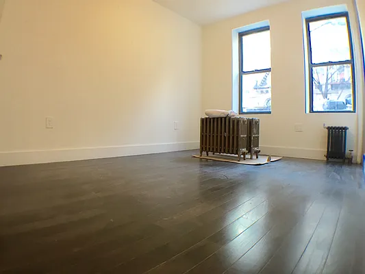 Rented by Ink Realty Services LLC | media 15