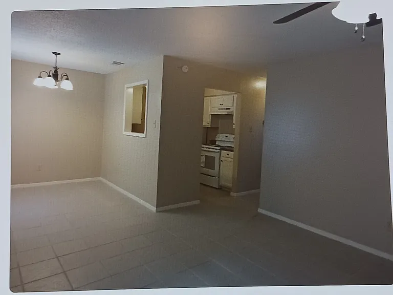 Crossings Apartments — Photo 39