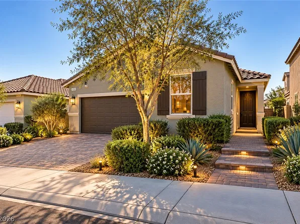 8359 Vinamala Ave, Las Vegas, NV 89149
