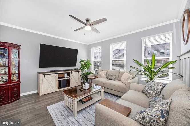 867 Amity St #1 — Photo 7