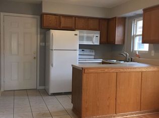 10552 S Walden Pkwy APT 2E, Chicago, IL 60643
