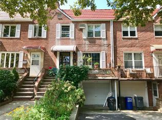 4738 197th St, Flushing, NY 11358