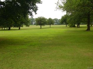 Lehigh Gap St, Walnutport, PA 18088