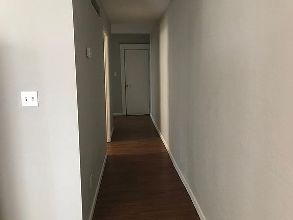 4th image of 4109 Shaw Blvd