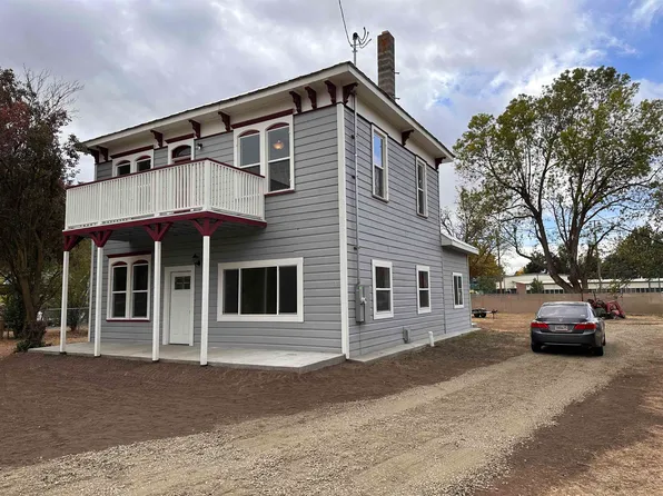 124 Carlock St, Fort Jones, CA 96032