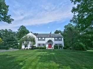 5 Arrowshead Cir, Jackson, NJ 08527