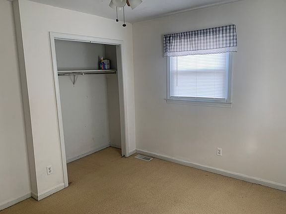 4th image of 804 Oak Hurst Dr