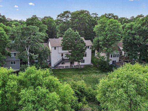 4th image of 11019 Zumbrota Ct NE