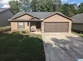 405 Earl Owens Dr, Odenville, AL 35120