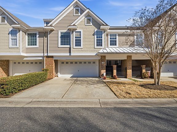3rd image of 1005 Bay Breeze Dr #1