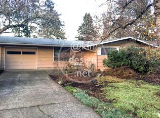 365 E 34th Pl, Eugene, OR