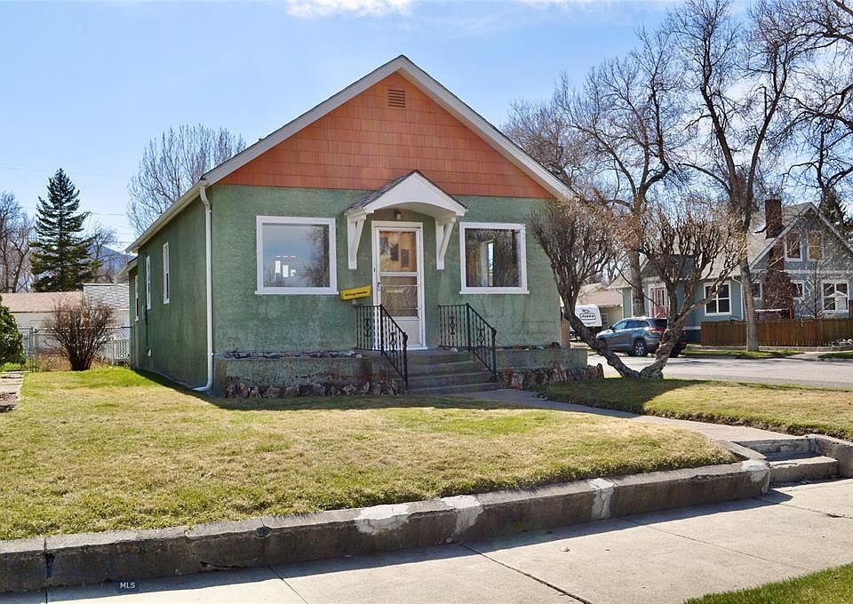 1st image of 302 S 6th St