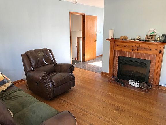 2nd image of 811 W End Ave