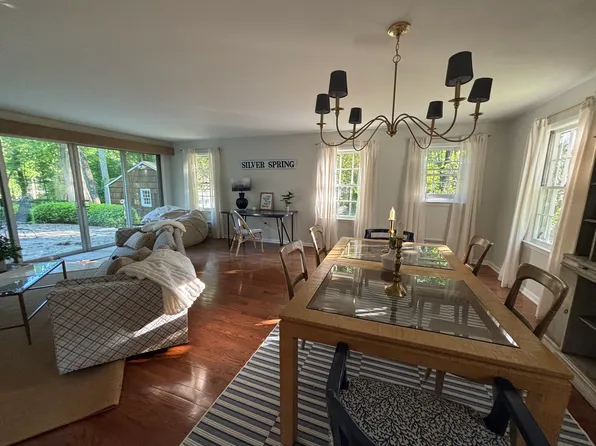 104 Silver Spring Rd, Ridgefield, CT 06877