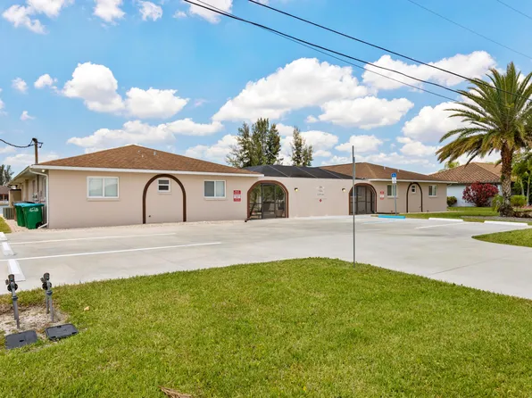 314 SW 3rd Pl APT 1-4, Cape Coral, FL 33991