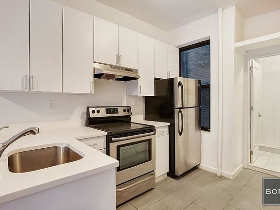 2nd image of 107 E 88th St #2AF