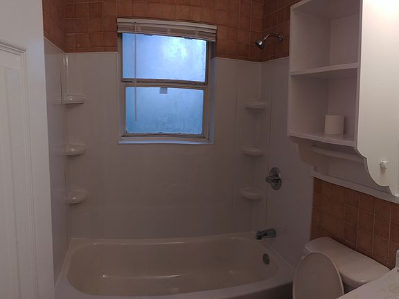 2nd image of 4324 Odessa Ave