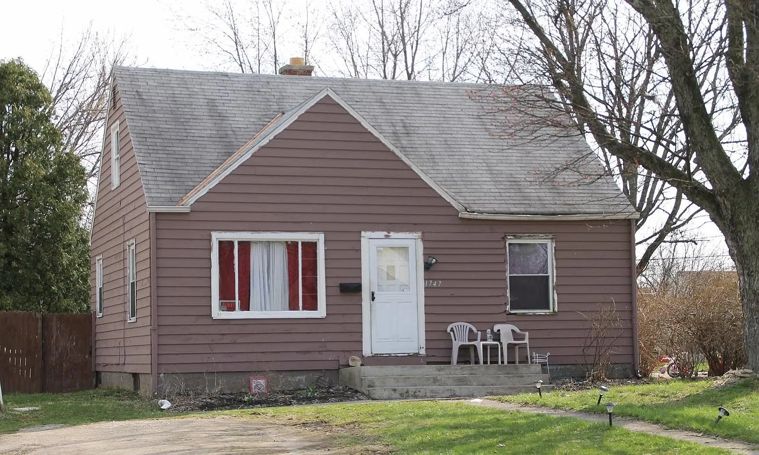 1747 Audrey Rd photo 1