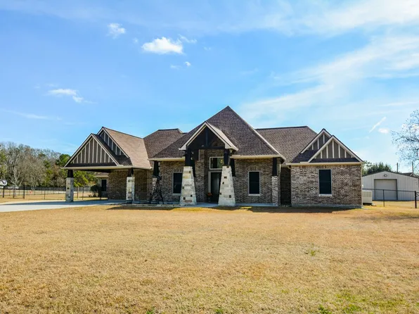 16173 Oaklawn Dr, Splendora, TX 77372