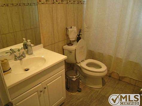 5th image of 617 E Angeleno Ave APT 207