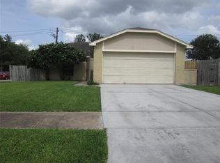 10303 Westedge Dr, Sugar Land, TX 77498