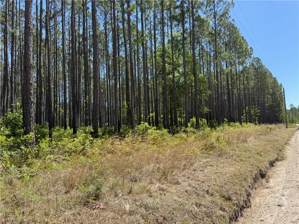 8.84 Strickland Rd, Waycross, GA 31503