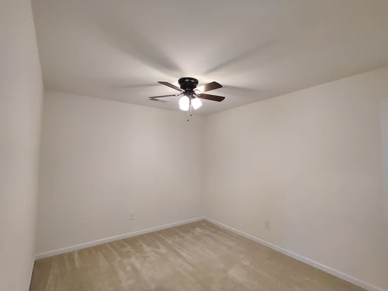 13423 Savannah Point Dr — Photo 18