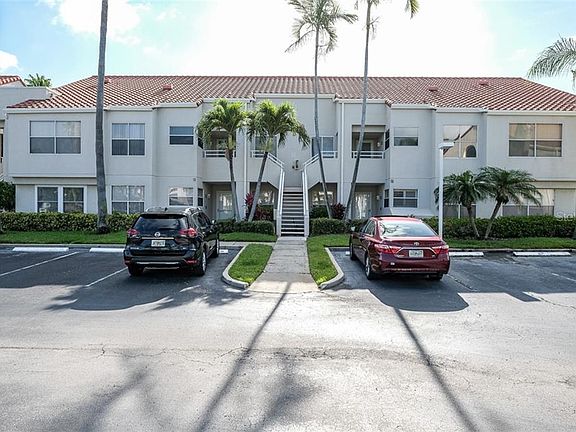 2nd image of 6050 Bahia Del Mar Cir APT 118