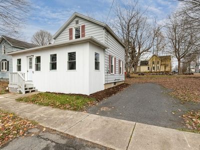 221 W 5th St S, Fulton, NY, 13069