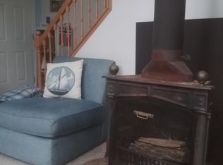 1006 Hendricks Hill Rd, Southport, ME 04576