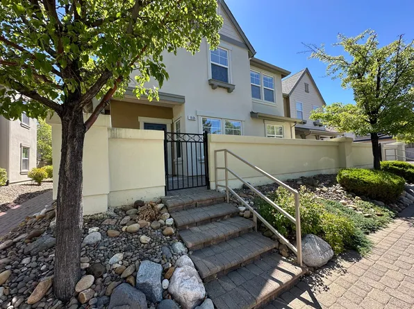 1690 Spring Hill Dr, Reno, NV 89523