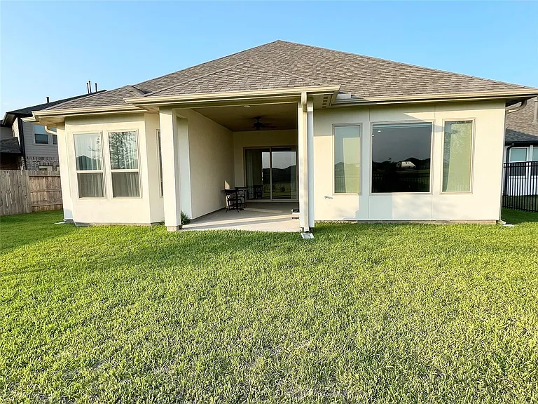 689 Cape Capri Dr — Photo 29