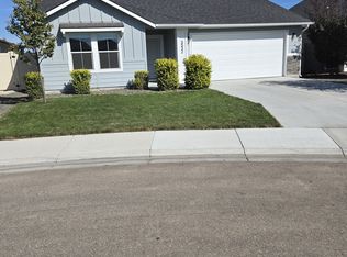 3532 W Commemoration Ave, Meridian, ID 83642