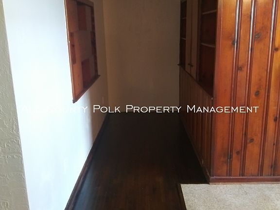 4th image of 2504 S Crystal Lake Acres Dr