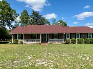 5820 Fairway Dr, Hope Mills, NC 28348