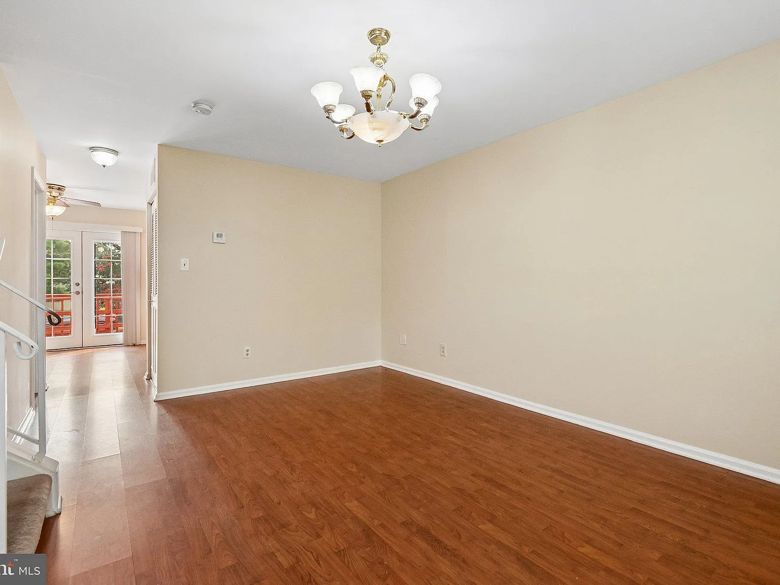 2 bed, 4.0 bath, 1495 sqft, $2,600 — Photo 3