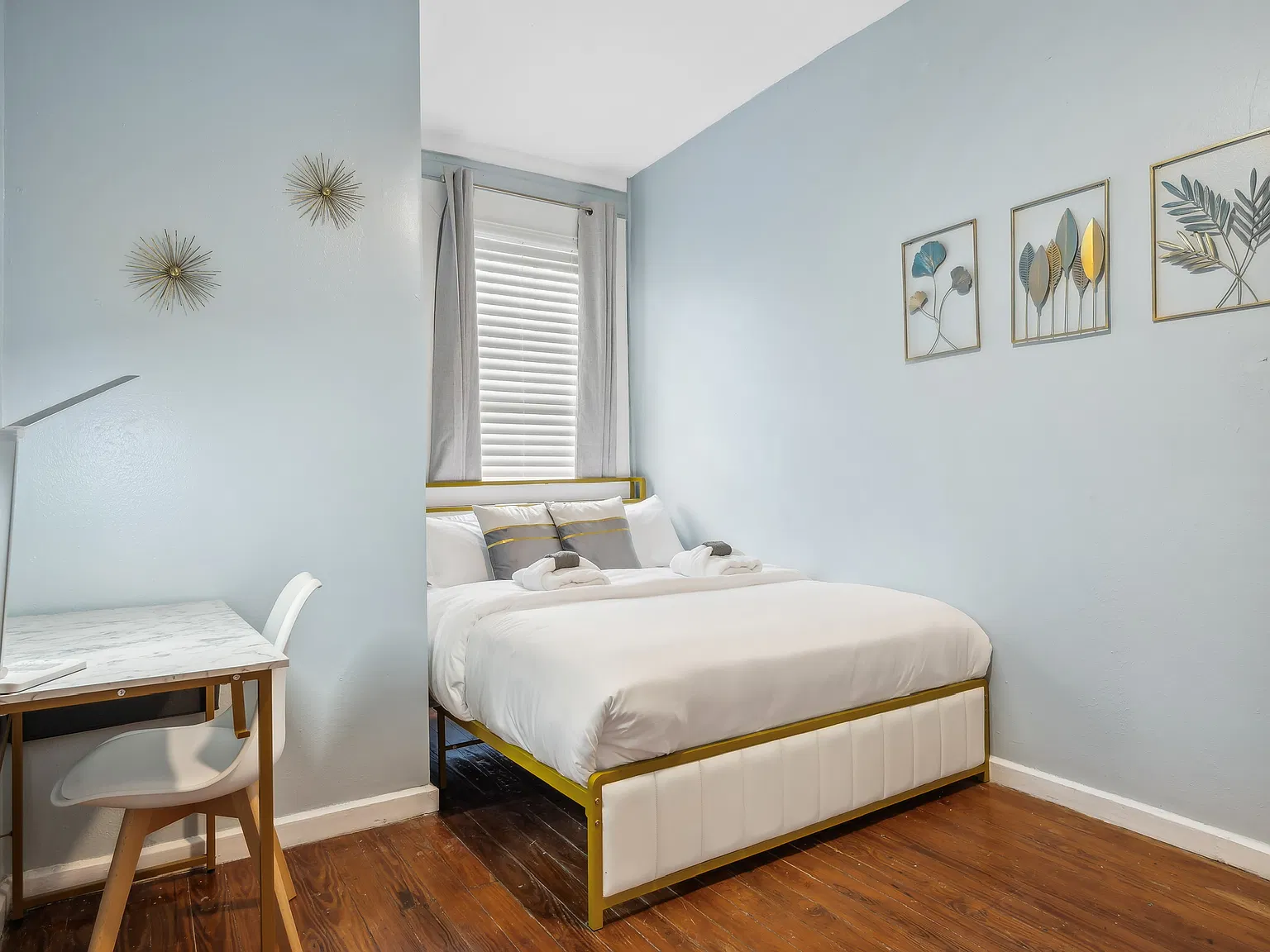1 bed, 1100 sqft, $1,350 — Photo 2