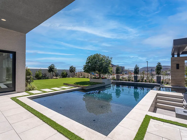 10949 Rossa Peak Ave — Photo 67