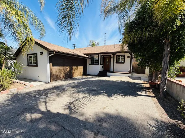22206 Del Valle St, Woodland Hills, CA 91364