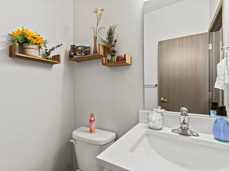 1911 W Boone Ave #1 — Photo 11