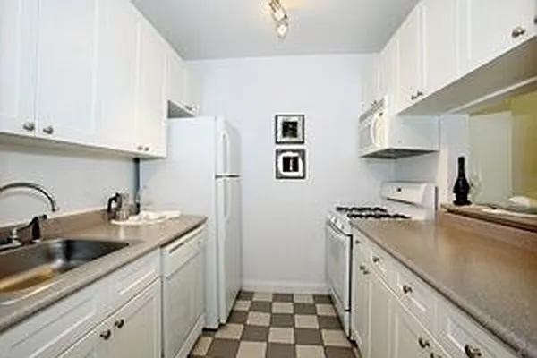 Sold by Douglas Elliman | media 12