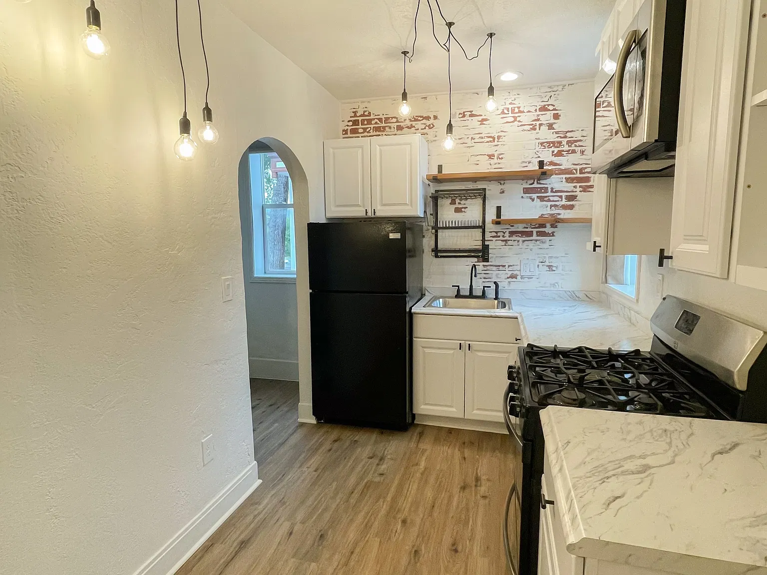 2535 Adams Ave - EV - 2 — Photo 4