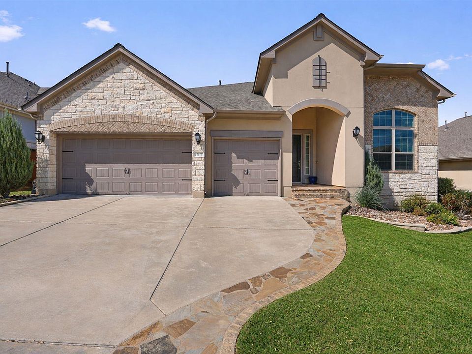 1st image of 2712 Mazaro Way