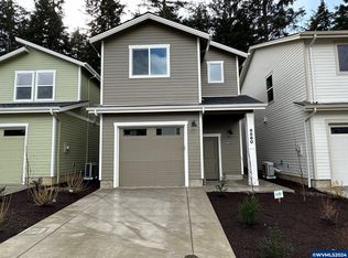 4560 SE Fleming St, Newport, OR 97366